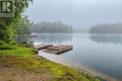 7 Baby Lake Road Seguin ON P2A 2W8