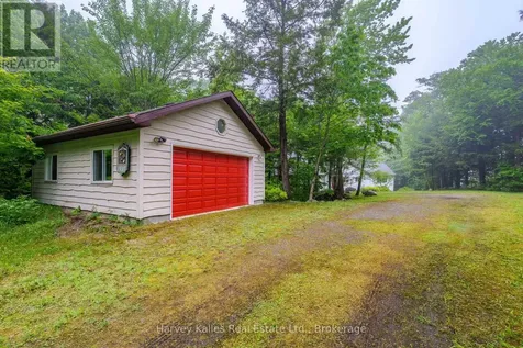 7 Baby Lake Road Seguin ON P2A 2W8