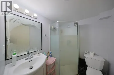 196 Brock Street North Sarnia ON N7T 5Z3