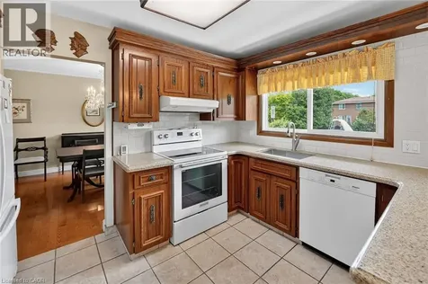 99 Elmhurst Drive Hamilton ON L8T 1C5