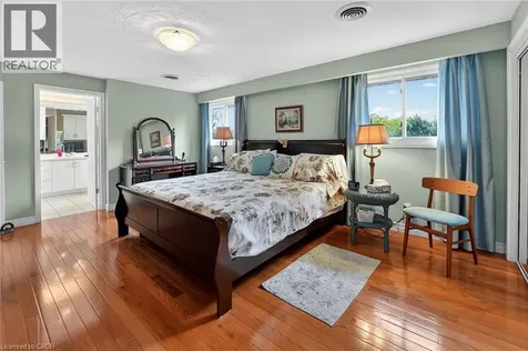 99 Elmhurst Drive Hamilton ON L8T 1C5