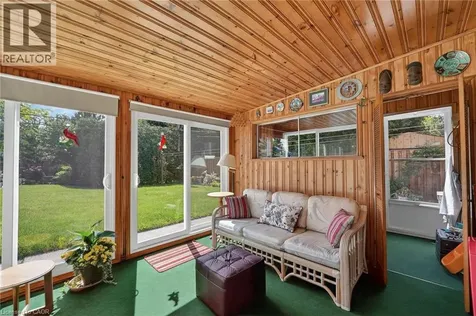 99 Elmhurst Drive Hamilton ON L8T 1C5