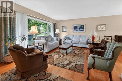 99 Elmhurst Drive Hamilton ON L8T 1C5