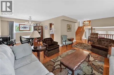 99 Elmhurst Drive Hamilton ON L8T 1C5