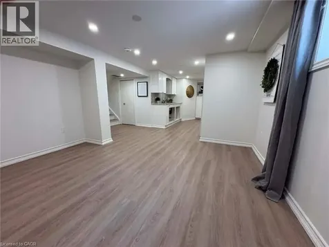 29 East 41st Street Hamilton ON L8T 2Z4