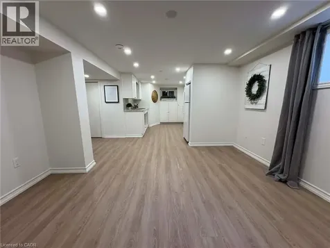 29 East 41st Street Hamilton ON L8T 2Z4