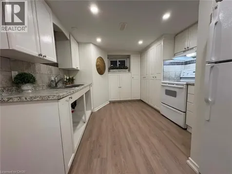 29 East 41st Street Hamilton ON L8T 2Z4