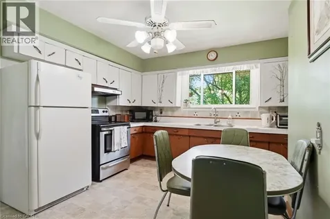 12 Kew Court Dundas ON L9H 5E1