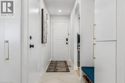 13 Salina Place Stoney Creek ON L8G 4L4