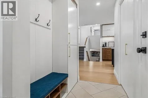 13 Salina Place Stoney Creek ON L8G 4L4