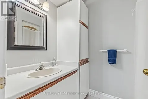 874 Arlington Street Saugeen Shores ON N0H 2C4