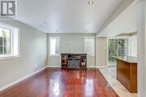 2131 Fiddlers Way Oakville (wm Westmount) ON L6M 0M5