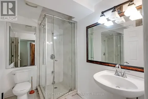 2131 Fiddlers Way Oakville (wm Westmount) ON L6M 0M5