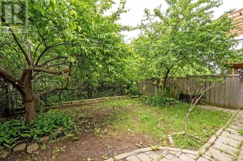 2131 Fiddlers Way Oakville (wm Westmount) ON L6M 0M5
