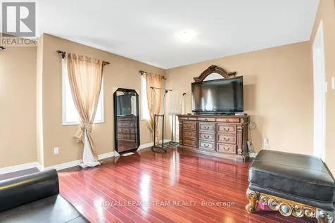 217 Claridge Drive Ottawa ON K2J 5V8