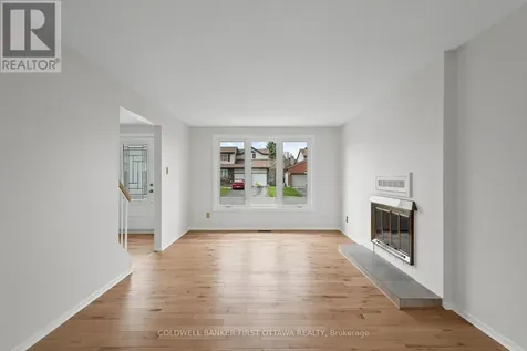 390 Cloverheath Crescent Ottawa ON K1E 2R8