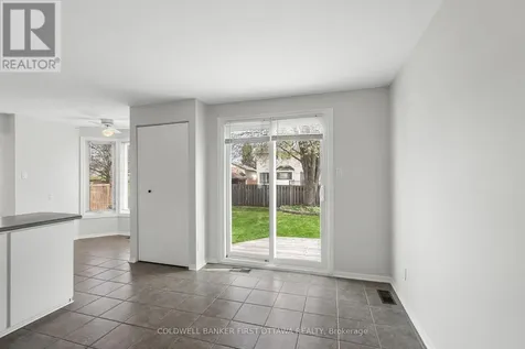390 Cloverheath Crescent Ottawa ON K1E 2R8