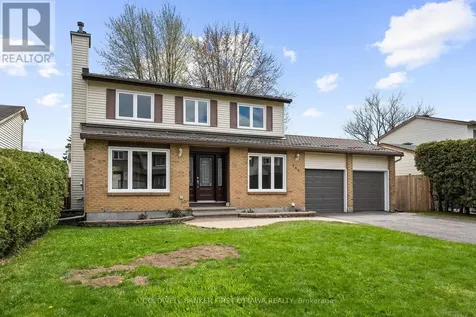 390 Cloverheath Crescent Ottawa ON K1E 2R8