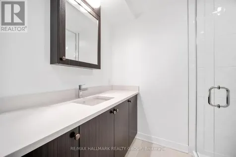 340 Queen Street Ottawa ON K1R 0G1