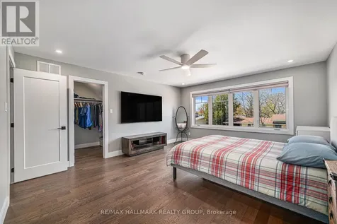 17 Leeming Drive Ottawa ON K2H 5P6