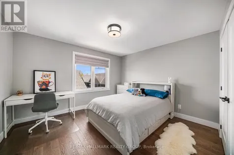 17 Leeming Drive Ottawa ON K2H 5P6