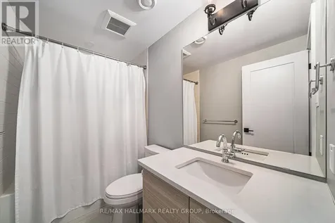 17 Leeming Drive Ottawa ON K2H 5P6