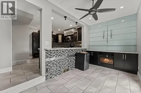866 Parent Avenue Windsor ON N9A 2E1