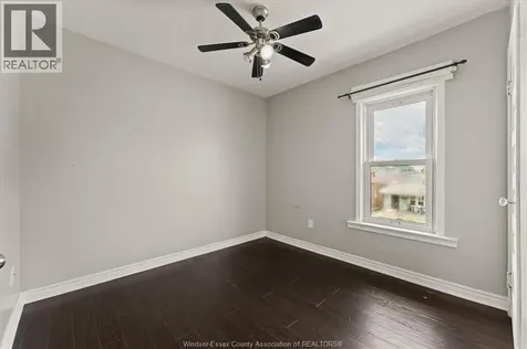 866 Parent Avenue Windsor ON N9A 2E1