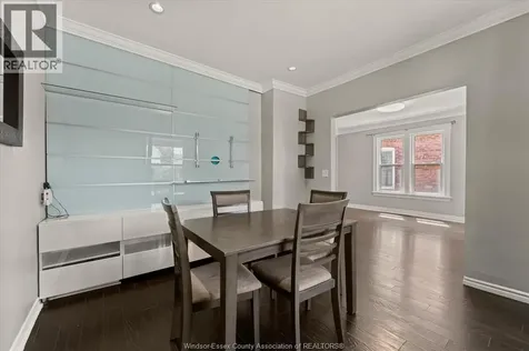 866 Parent Avenue Windsor ON N9A 2E1