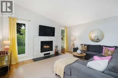 3680 Roxorough Boulevard Windsor ON N9E 3A2