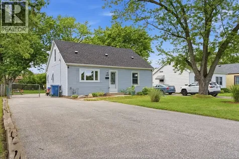 1305 Shawnee Road Tecumseh ON N8N 1R8