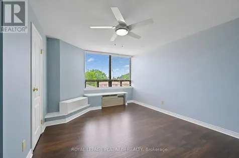 688 Preston Parkway Cambridge ON N3H 5K6