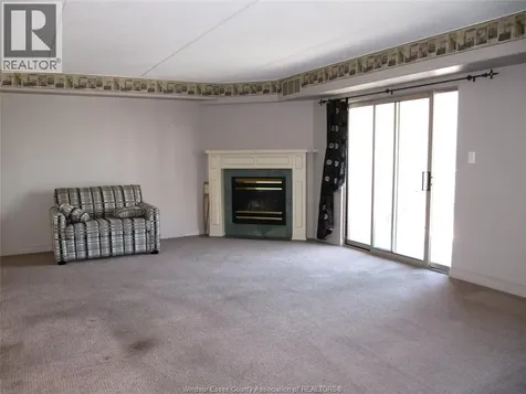310 Village Grove Drive Tecumseh ON N8N 4X7