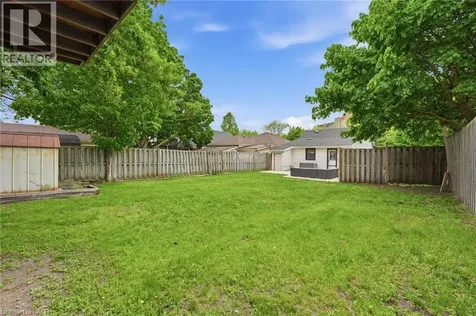 43 Alonzo Street Brantford ON N3R 1A1
