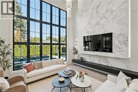 517 Stafford Drive Oakville ON L6L 4M4