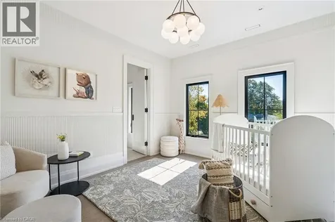 517 Stafford Drive Oakville ON L6L 4M4