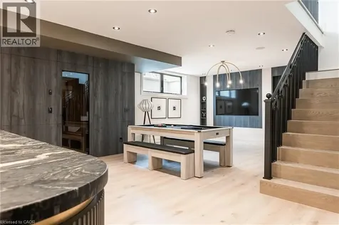 517 Stafford Drive Oakville ON L6L 4M4