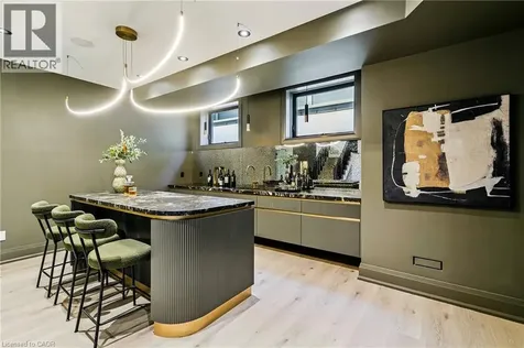 517 Stafford Drive Oakville ON L6L 4M4
