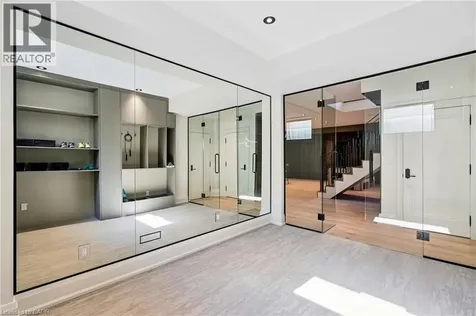 517 Stafford Drive Oakville ON L6L 4M4