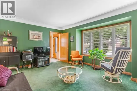 34 Sixth Avenue Kitchener ON N2C 1R1