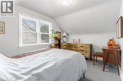 34 Sixth Avenue Kitchener ON N2C 1R1