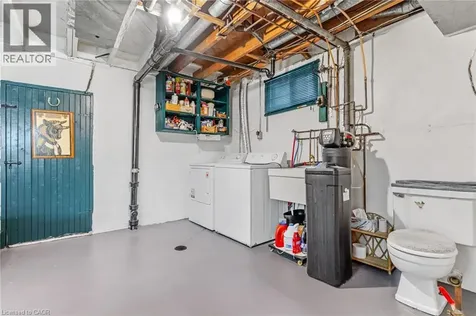 34 Sixth Avenue Kitchener ON N2C 1R1