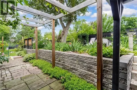 34 Sixth Avenue Kitchener ON N2C 1R1