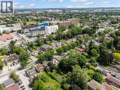 34 Sixth Avenue Kitchener ON N2C 1R1