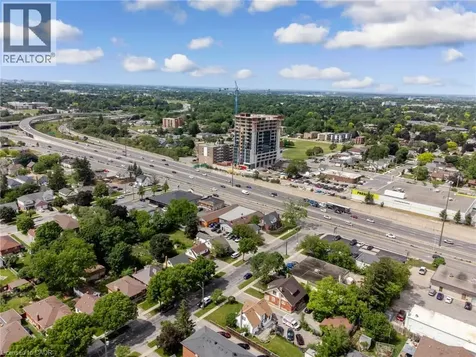 34 Sixth Avenue Kitchener ON N2C 1R1