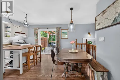 251 Mackenzie Crescent Haldimand ON N3W 1A7