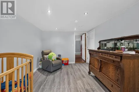 251 Mackenzie Crescent Haldimand ON N3W 1A7