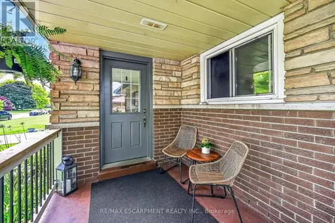 251 Mackenzie Crescent Haldimand ON N3W 1A7