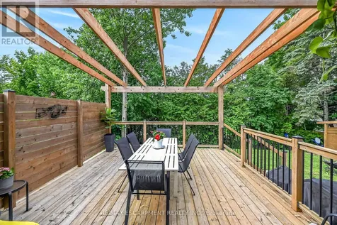251 Mackenzie Crescent Haldimand ON N3W 1A7