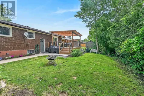 251 Mackenzie Crescent Haldimand ON N3W 1A7